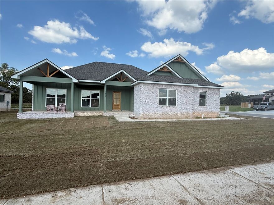 Extremely well built 1,698+/- Sq ft new construction 3 bed, 2 bath, 2 car oversized garage. This home offers tall ceilings and open concept living room and kitchen, split bedroom floor plan, access to laundry from master bedroom closest, covered front and back patios.