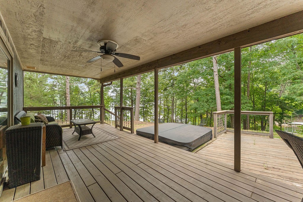 Piney Point Retreat Sub Rurban - Residential