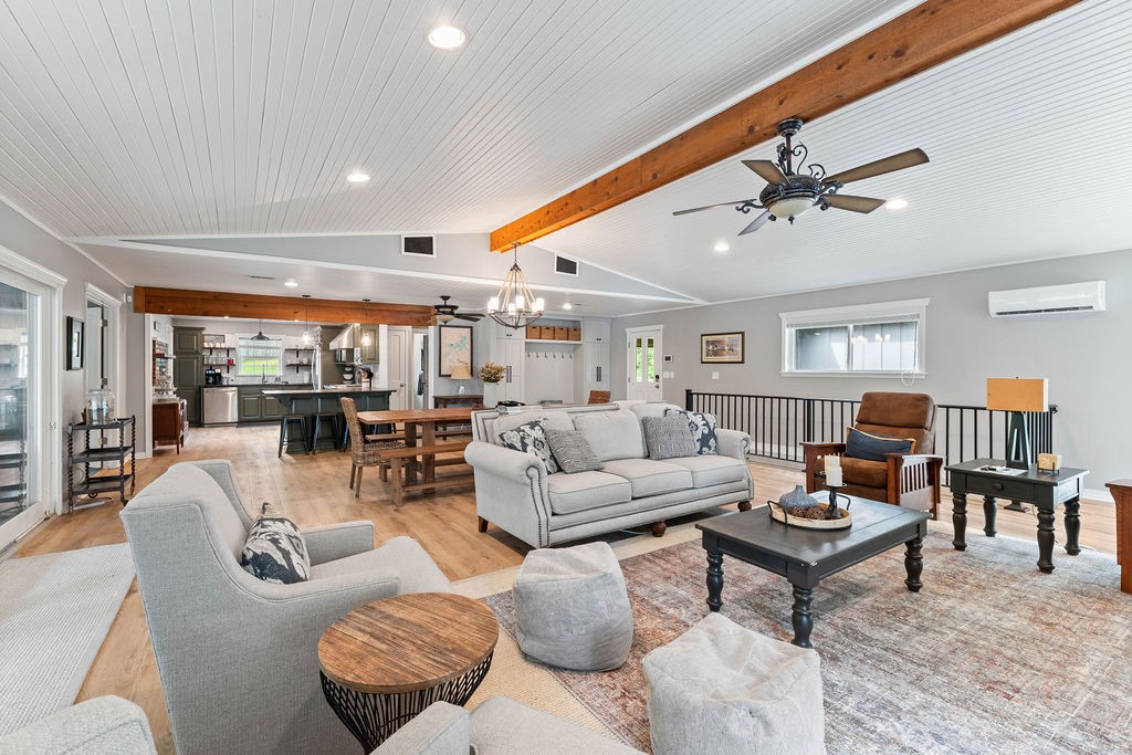 Piney Point Retreat Sub Rurban - Residential