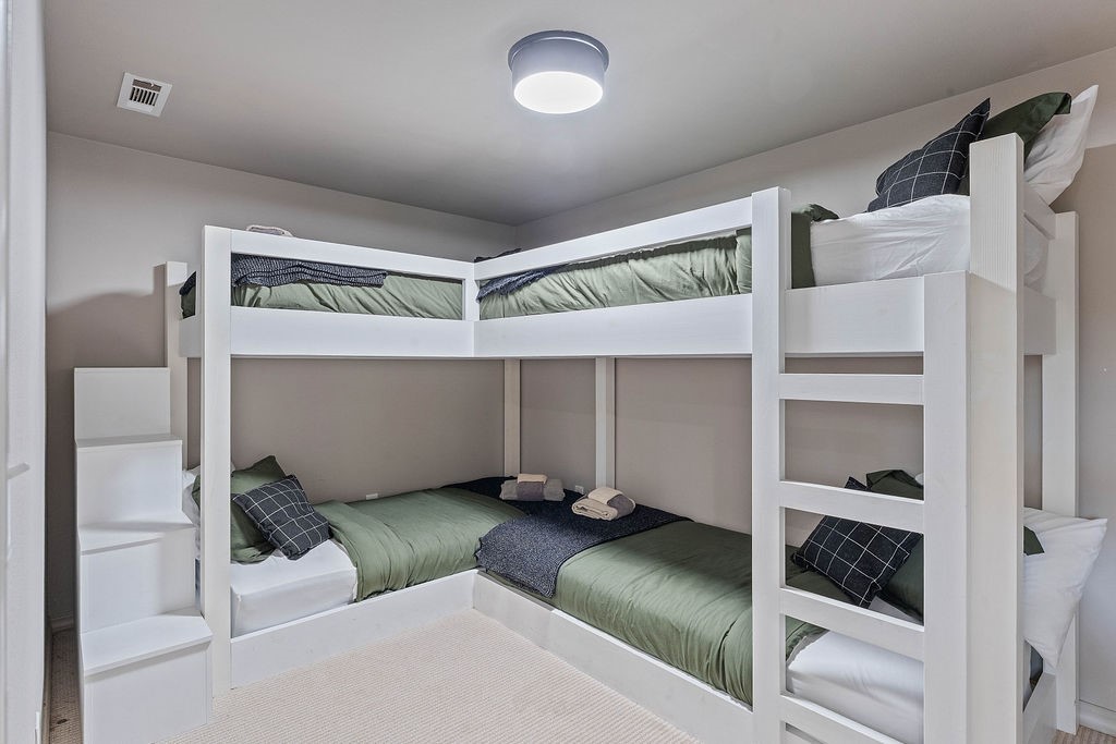 Piney Point Retreat Sub Rurban - Residential