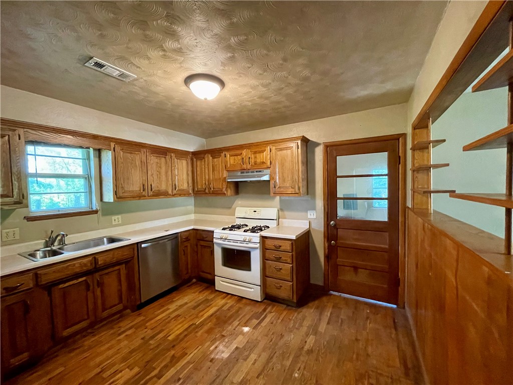 Michael Addition - Residential