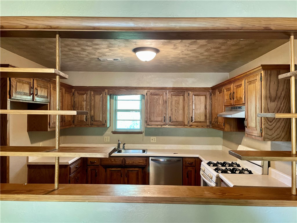 Michael Addition - Residential