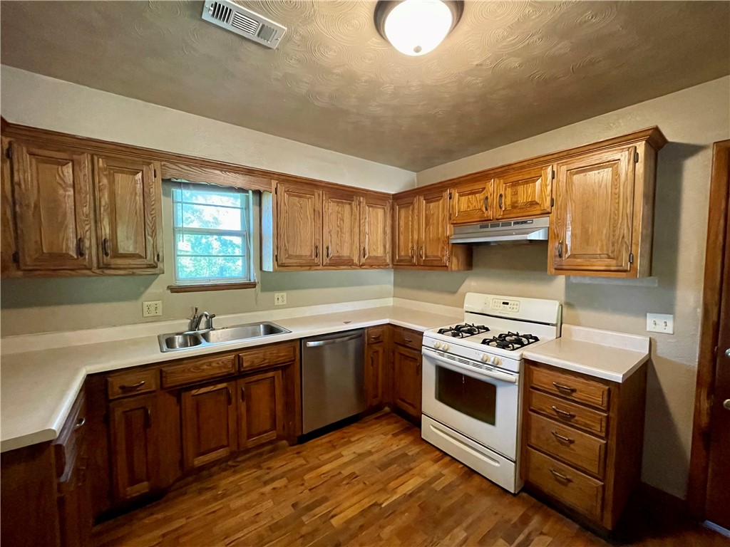 Michael Addition - Residential