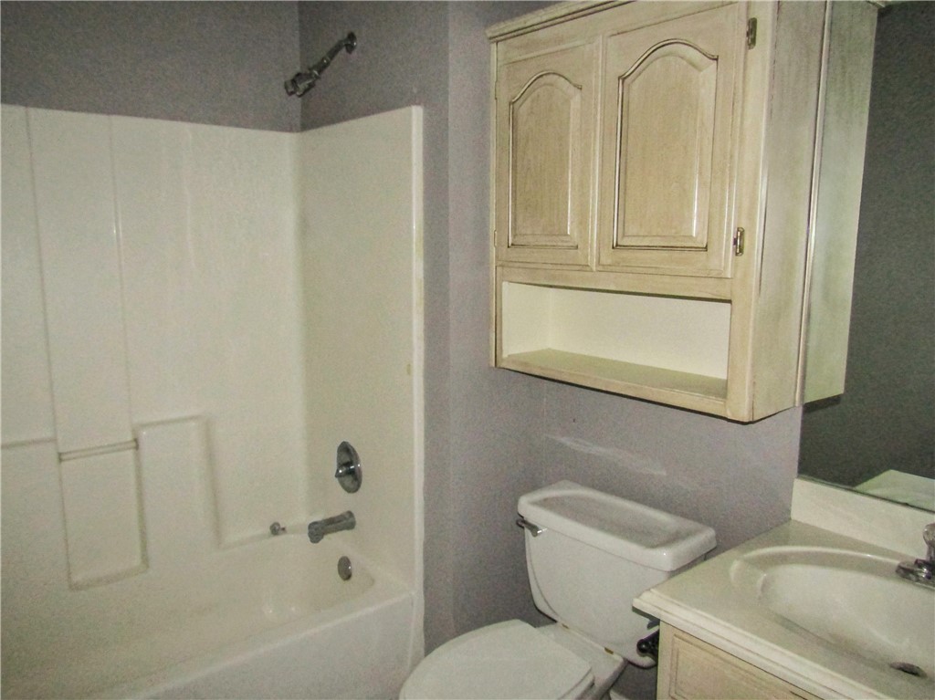 Spring Creek Meadows Ii Rogers - Residential