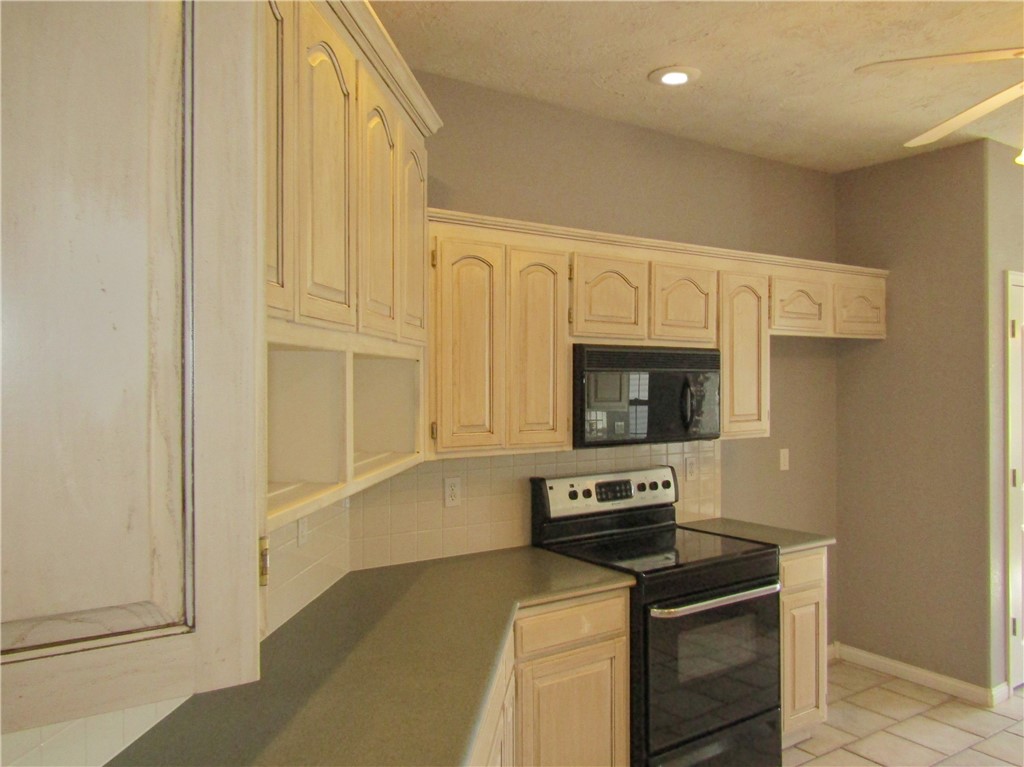 Spring Creek Meadows Ii Rogers - Residential