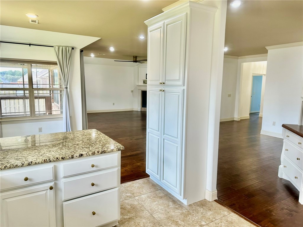 Biltmore Sub Rogers - Residential Lease