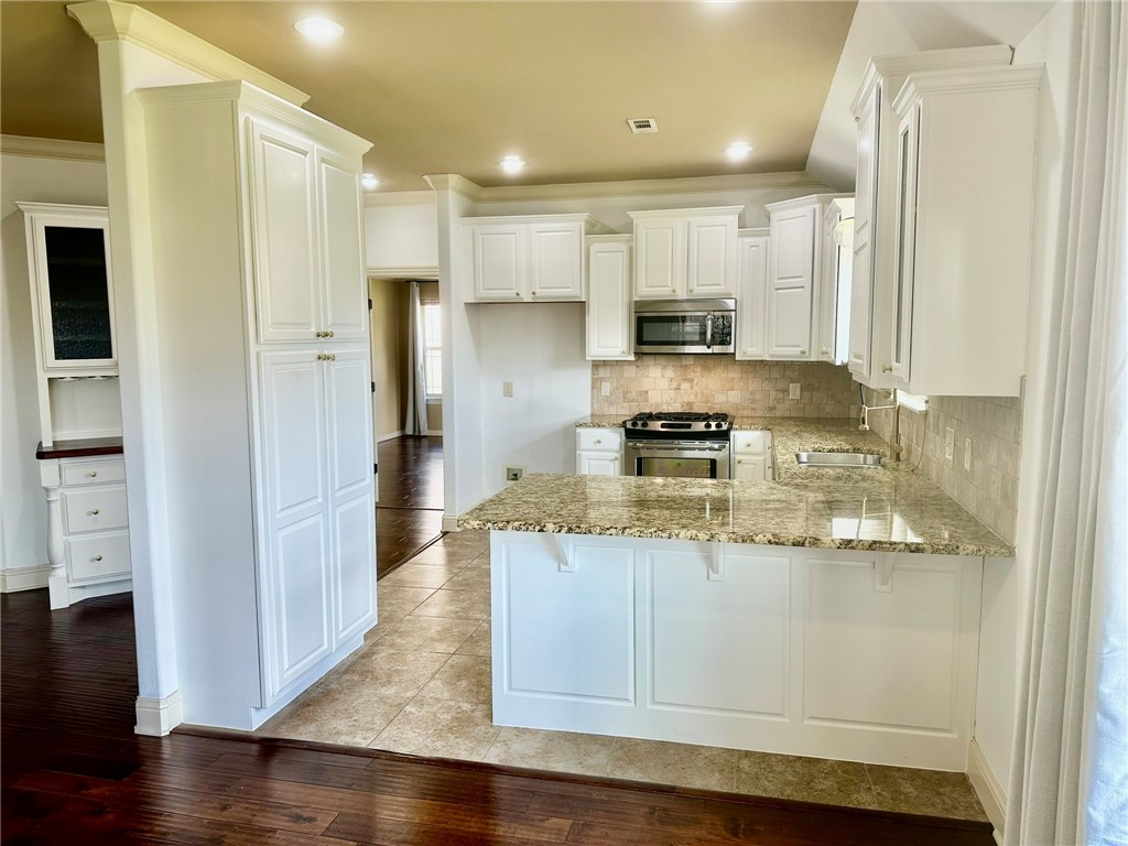 Biltmore Sub Rogers - Residential Lease