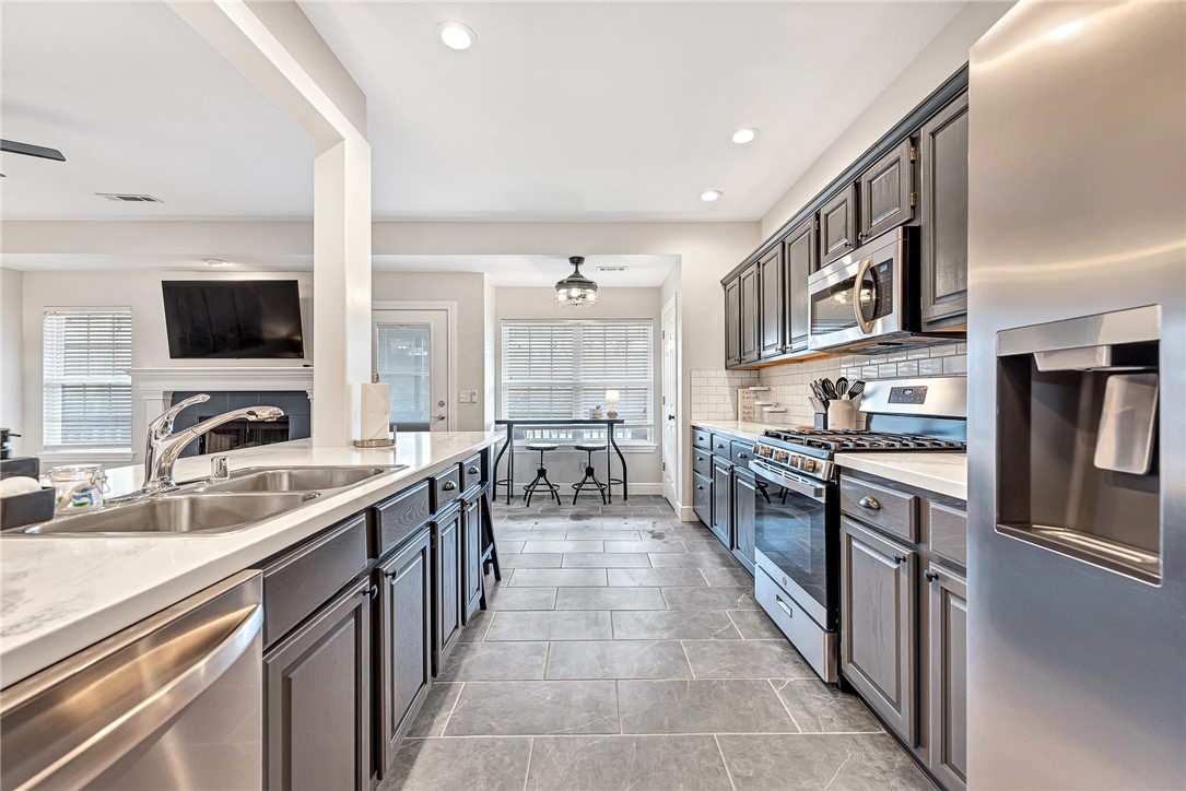 Maidstone Sub Bentonville - Residential Lease