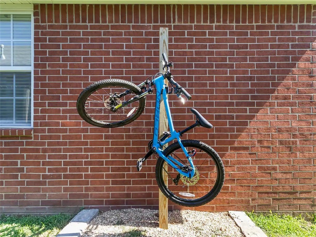 Maidstone Sub Bentonville - Residential Lease