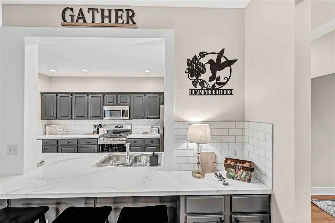 Maidstone Sub Bentonville - Residential Lease