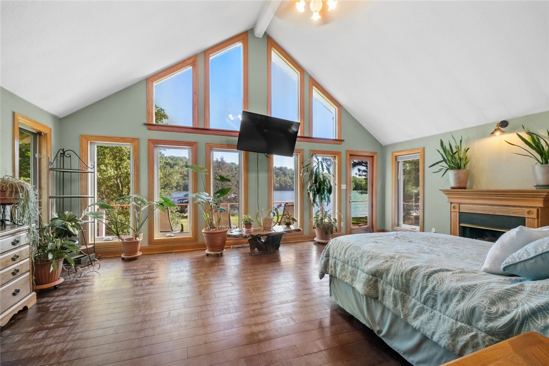 Vans Lakeside Acres Rurban - Residential