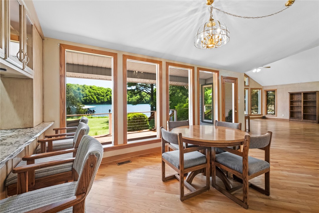 Vans Lakeside Acres Rurban - Residential