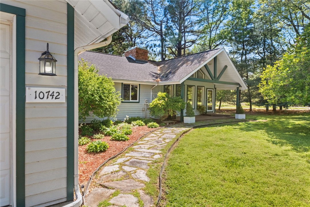 Vans Lakeside Acres Rurban - Residential