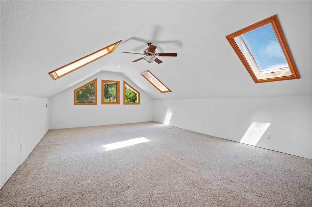 Vans Lakeside Acres Rurban - Residential