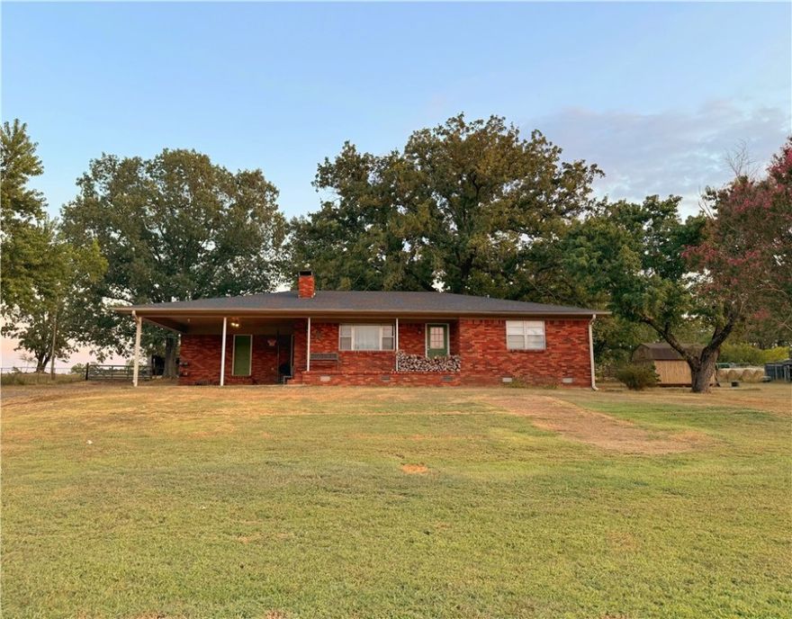 This beautiful 4-bedroom, 2-bath home with over 2200 sq ft. sits on a private acre between Pottsville and Atkins, offering peace, space, and stunning views overlooking Crow Mountain. With no neighbors in sight, this property is the perfect blend of privacy and convenience.
Step inside to find oversized rooms with plenty of storage, a spacious living area centered around a cozy fireplace, and a huge dining space that opens into a big kitchen with brand-new cabinets and appliances. The home also features updated bathroom floors, a brand-new roof, and a large mudroom for extra functionality.
Solidly built and full of charm, this home has incredible potential—move-in ready as is, yet waiting for fresh ideas and personal touches to make it truly your own.