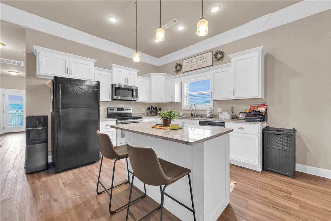 MOUNTAIN VIEW ESTATES S/D - Residential
