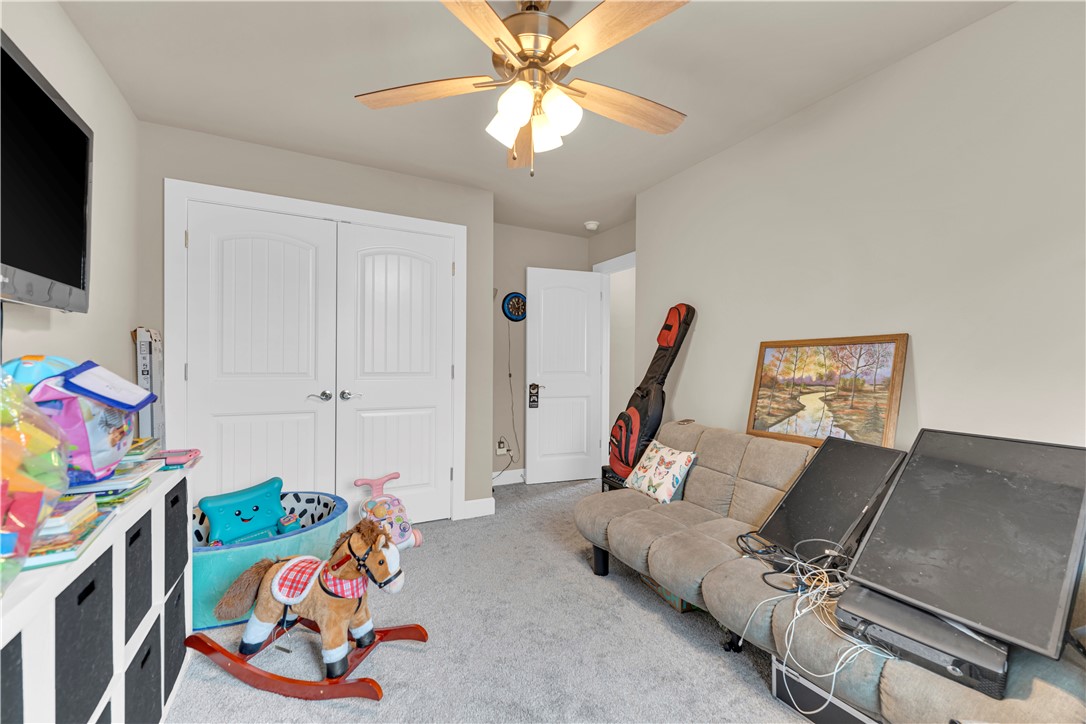 MOUNTAIN VIEW ESTATES S/D - Residential