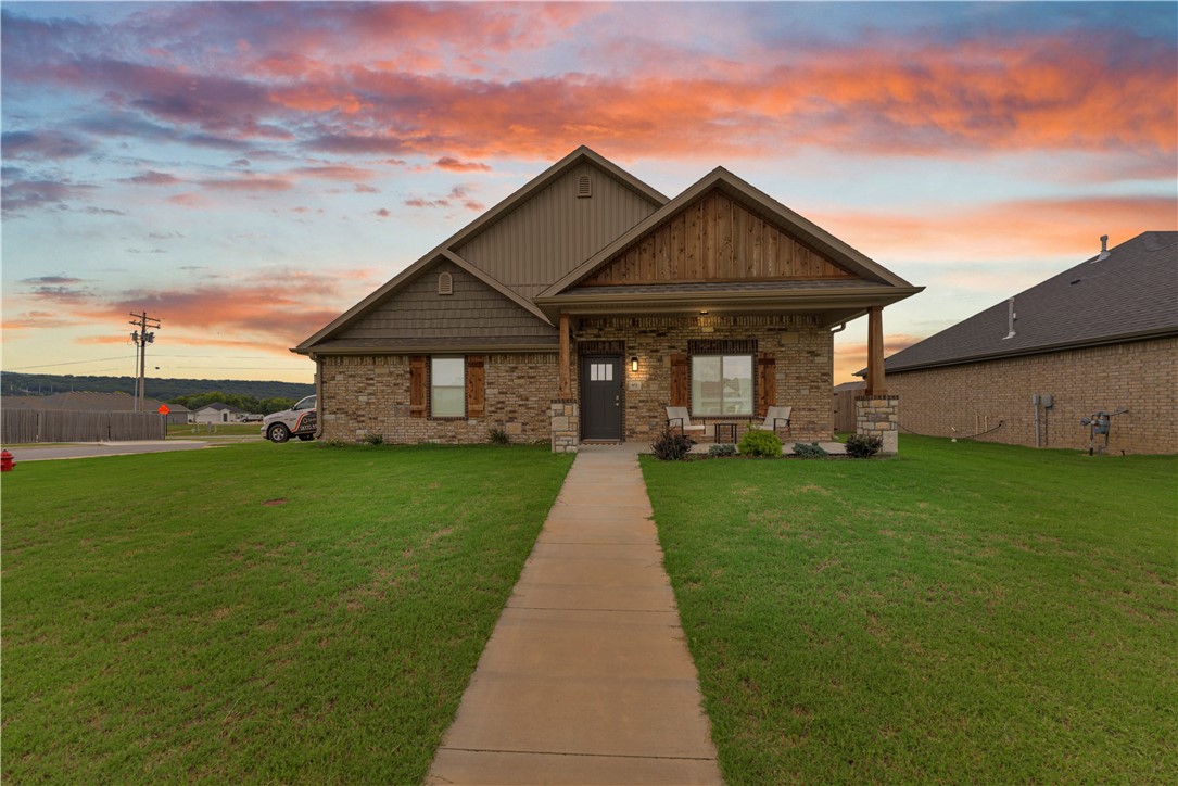 MOUNTAIN VIEW ESTATES S/D - Residential