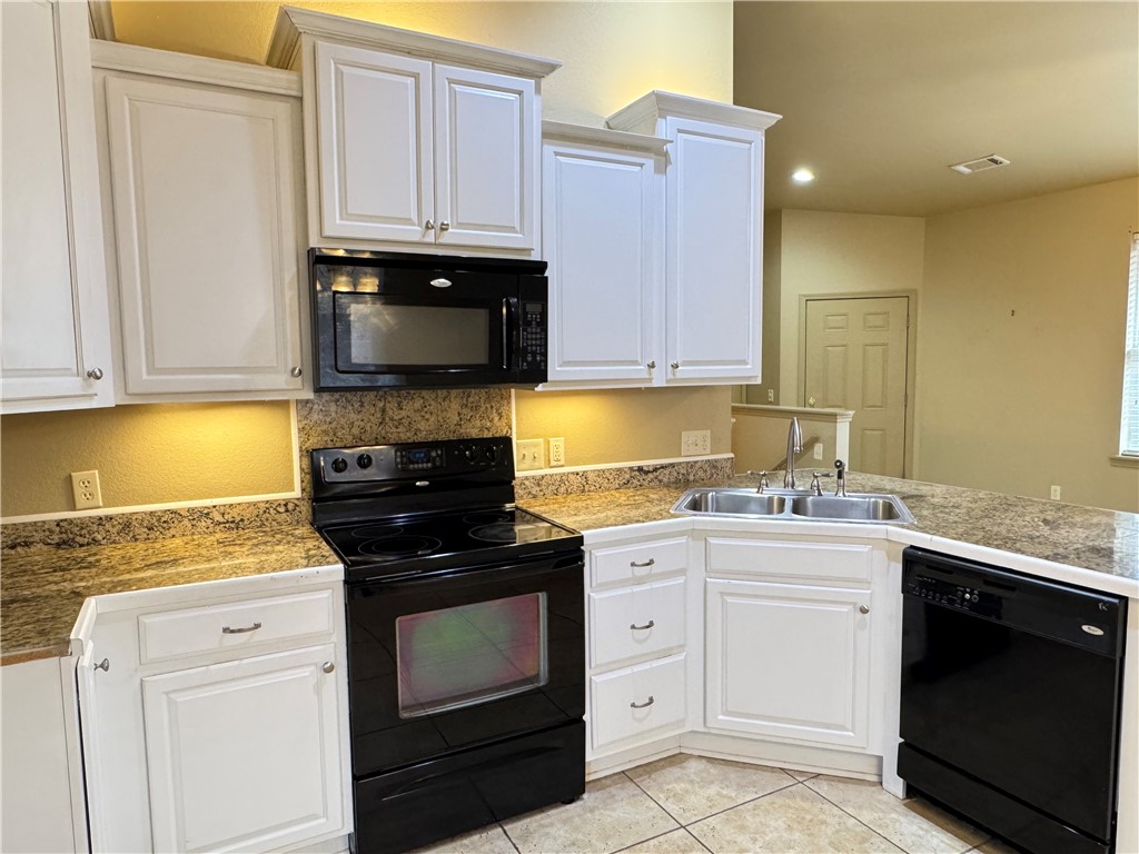 Valencia Courts #1 of Hot Springs Villa - Residential