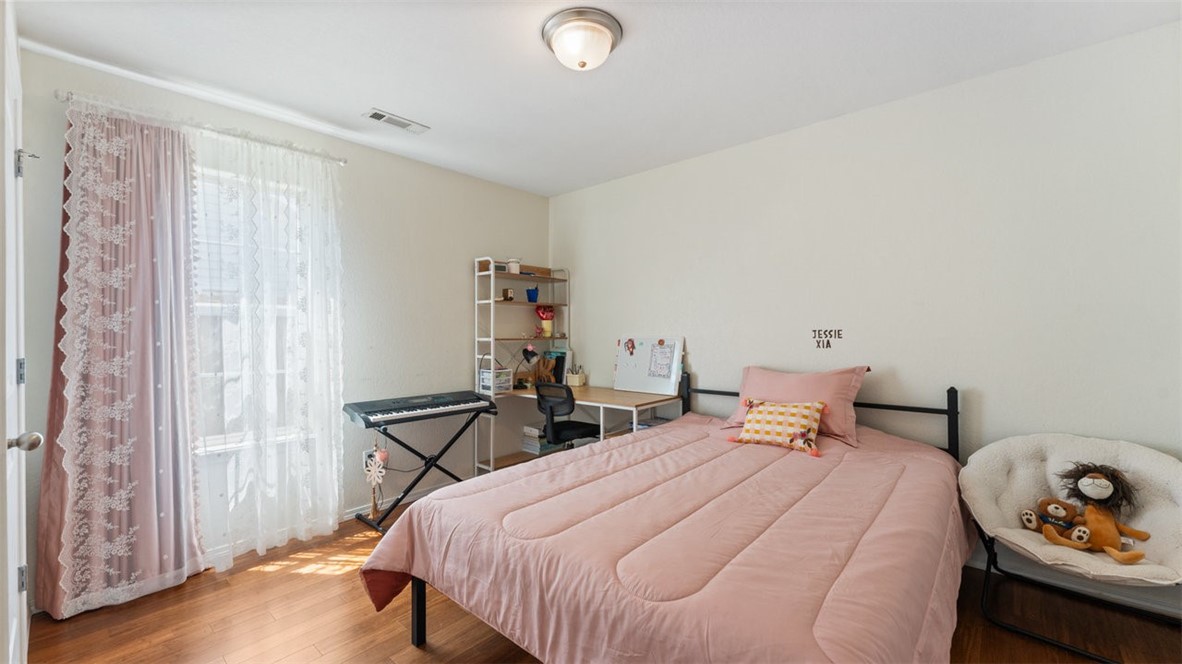 Walnut Crossing Sub - Residential Lease