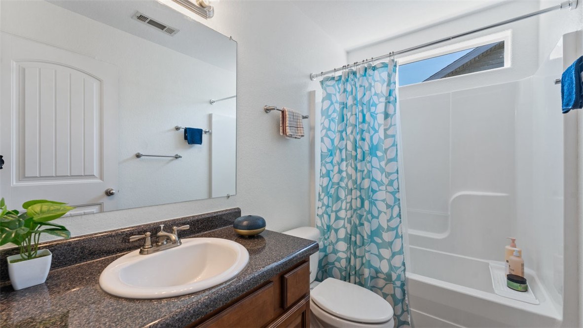 Walnut Crossing Sub - Residential Lease