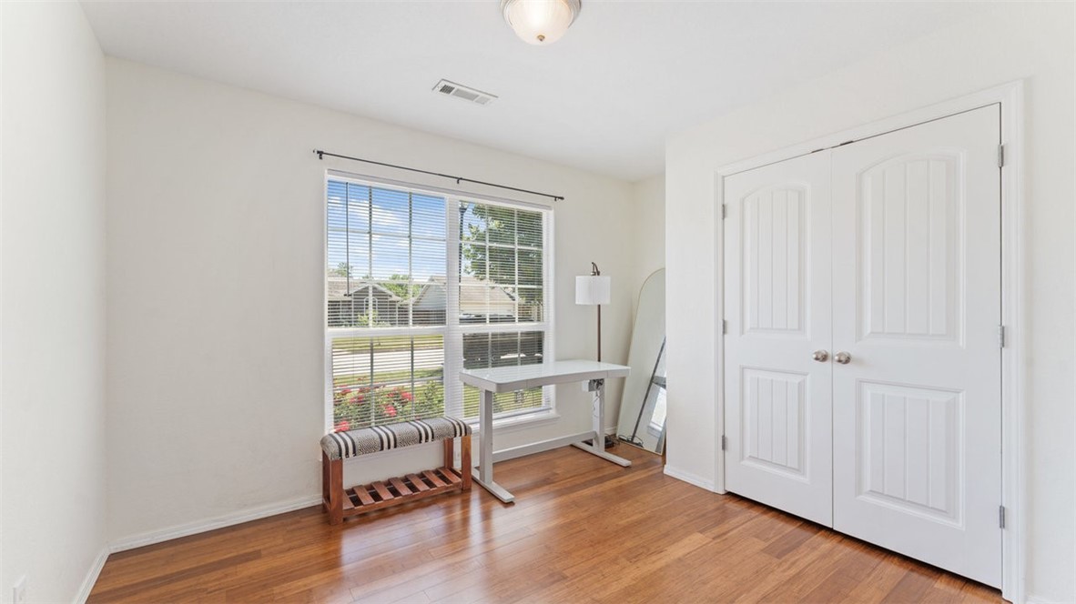 Walnut Crossing Sub - Residential Lease