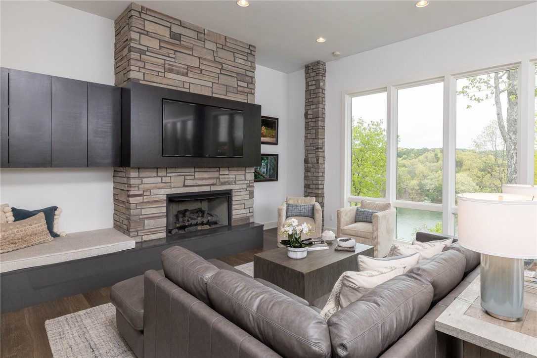 Esculapia Estates - Residential