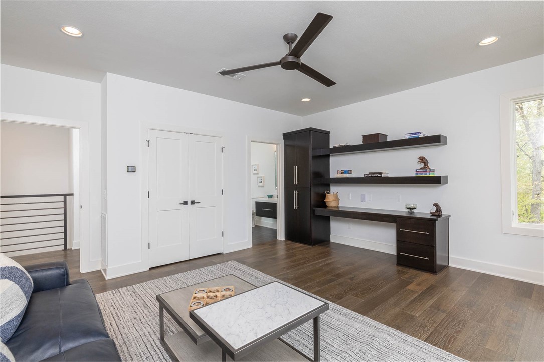 Esculapia Estates - Residential