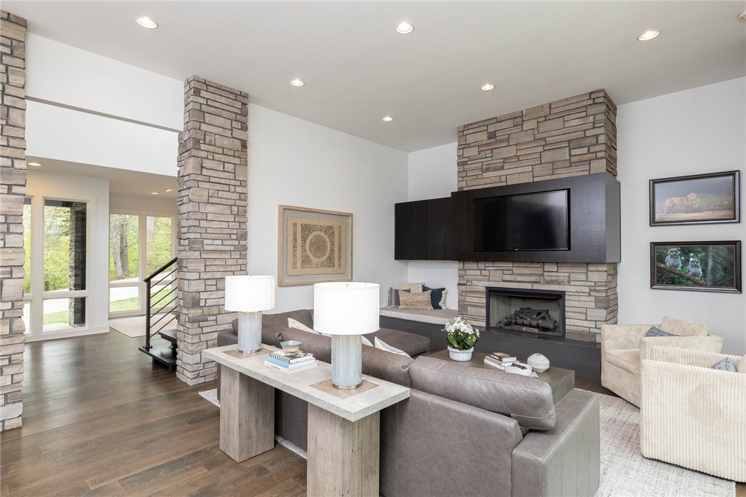 Esculapia Estates - Residential