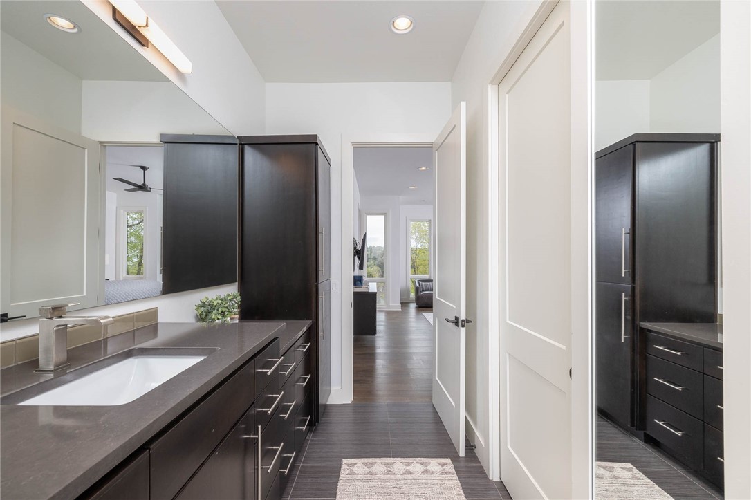 Esculapia Estates - Residential