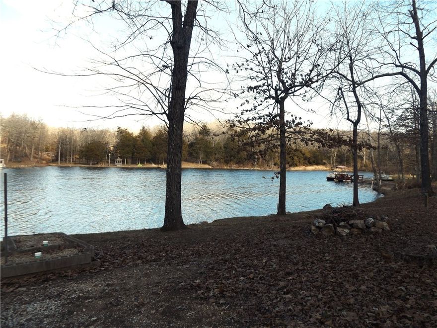 5 Private Lakes! That's what owning a lot in Cherokee Village gets you! Build your dream home here on a lot that has private road access on two sides! City Water. Only $12,900.00!