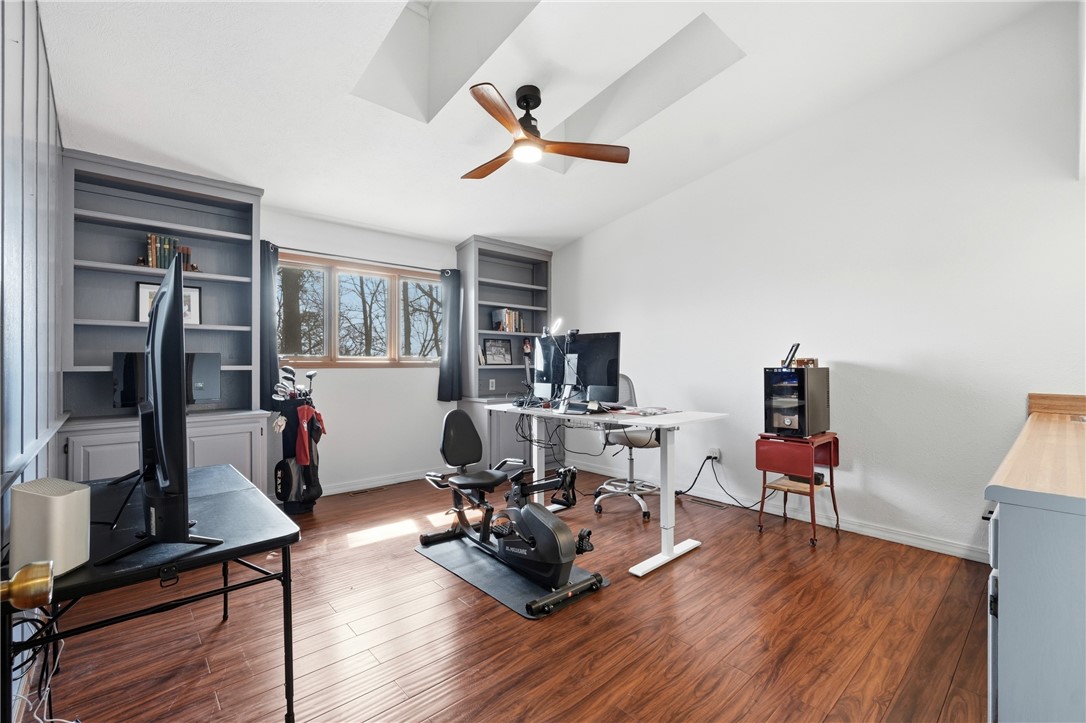 Unit 9 Holiday Island - Residential