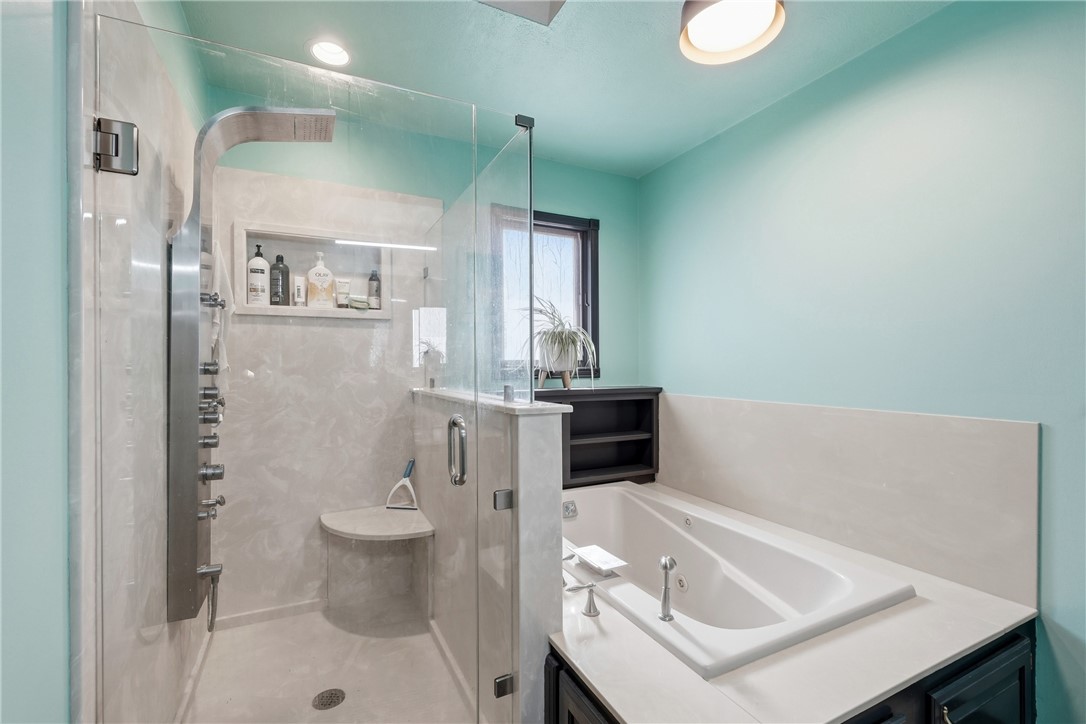 Unit 9 Holiday Island - Residential