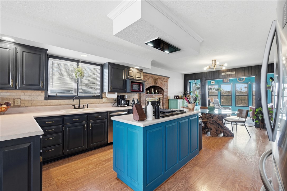 Unit 9 Holiday Island - Residential