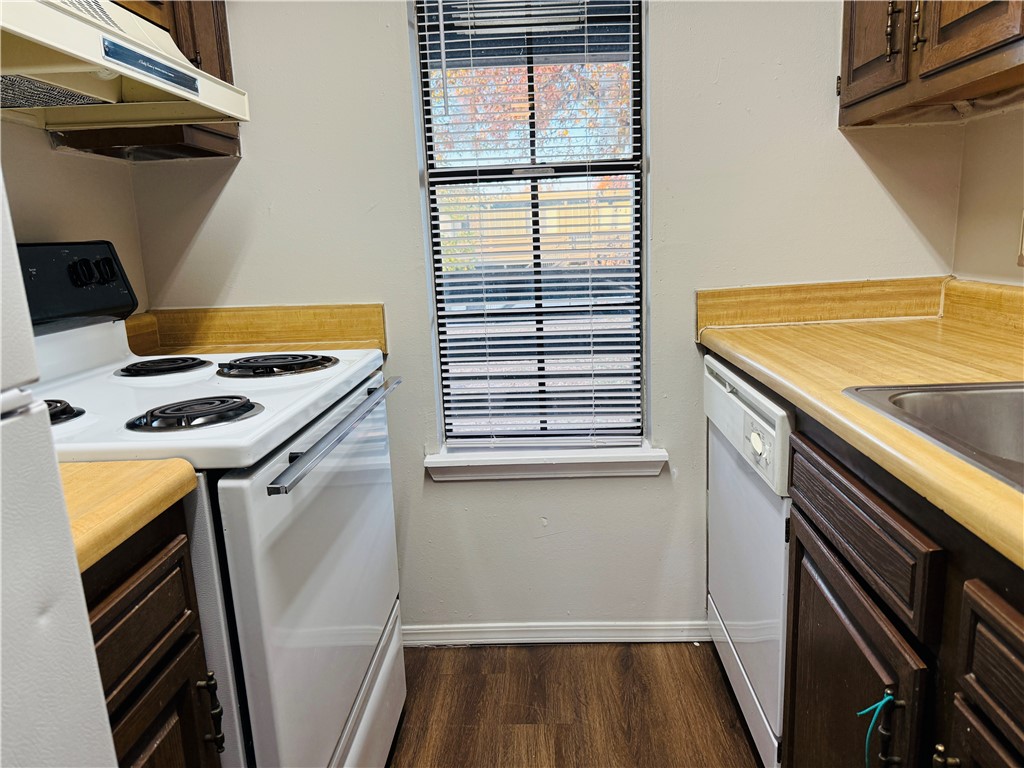 Foxfire Apartments - Residential Lease