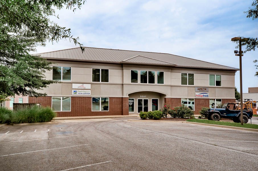 Pinnacle Pointe Ph 2 Rogers - Commercial Sale