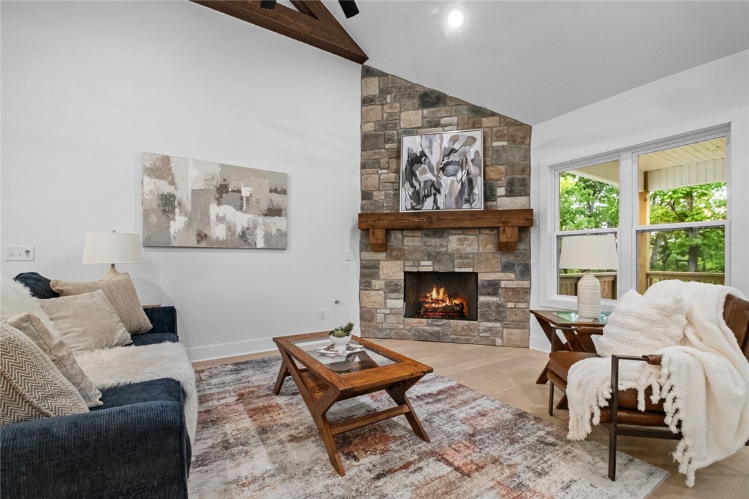 Shelby Forrest Rurban - Residential