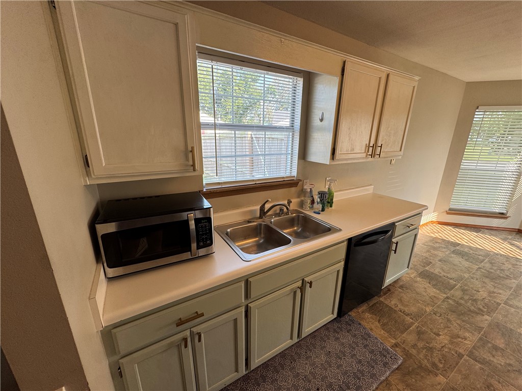 Dogwood Place Bentonville - Residential Lease