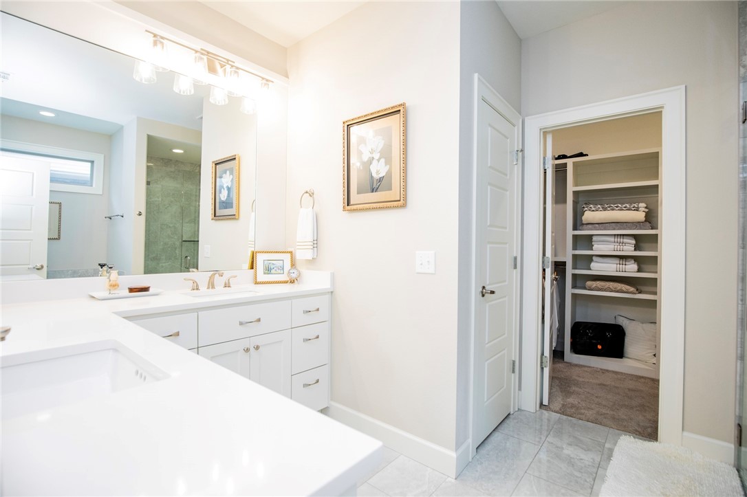 Shadow Valley Ph 8 Rogers - Residential