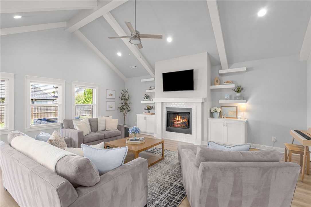 Creekside Sub Ph 2 Centerton - Residential