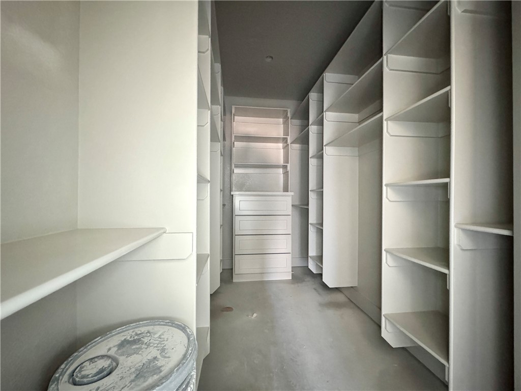 Lexington Sub Rogers - Residential