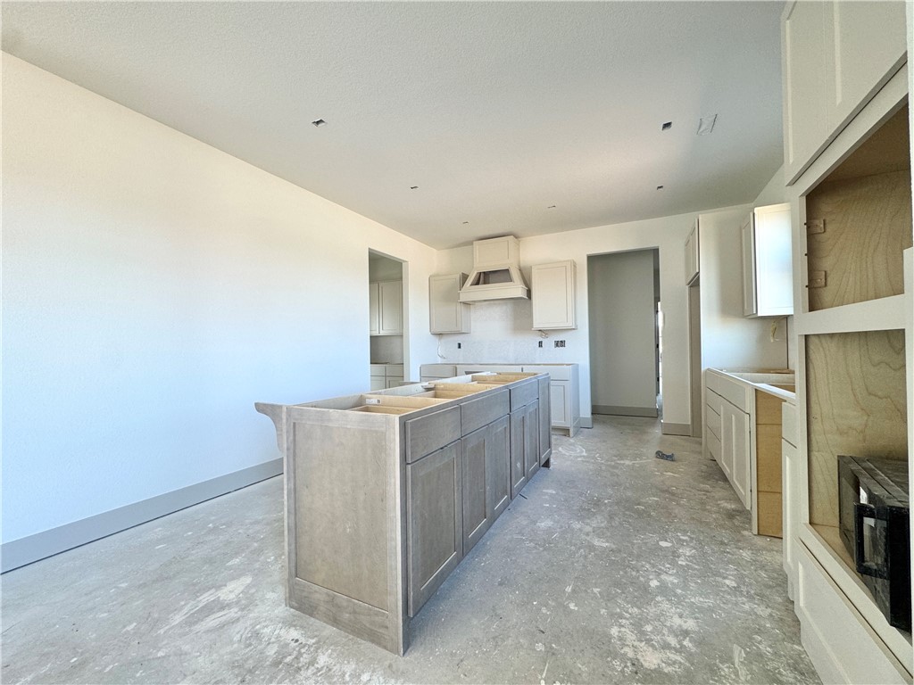 Lexington Sub Rogers - Residential