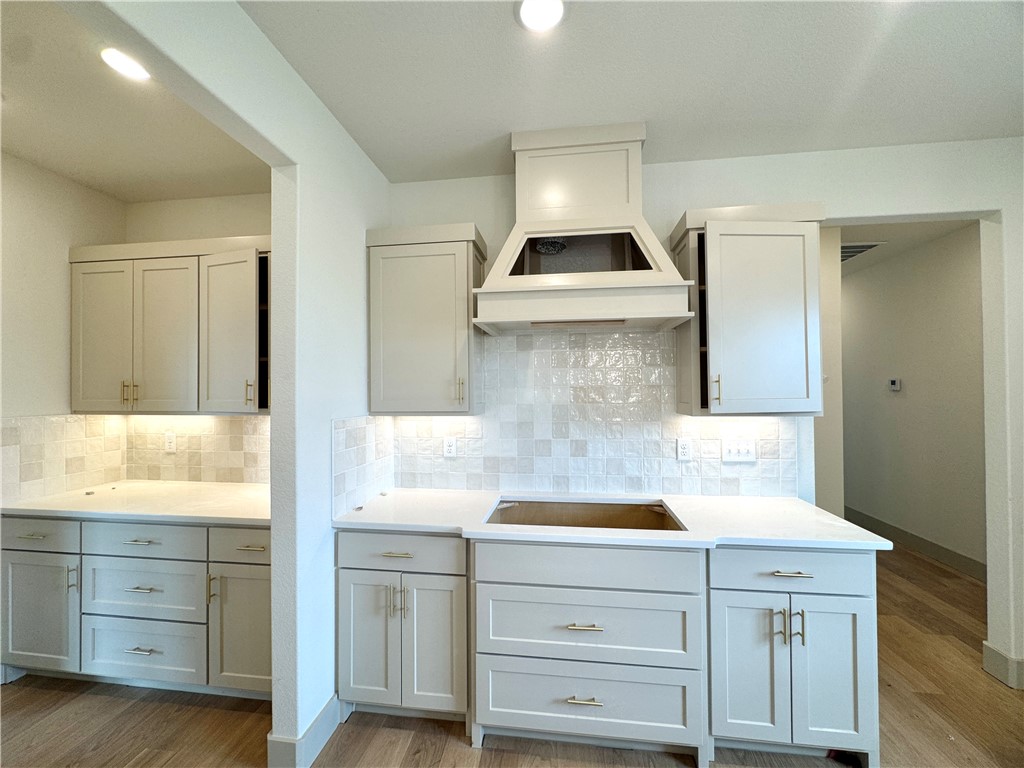 Lexington Sub Rogers - Residential