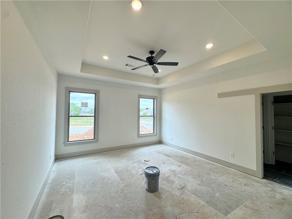 Lexington Sub Rogers - Residential