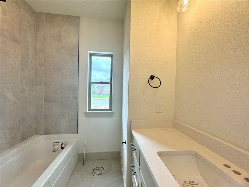 Lexington Sub Rogers - Residential