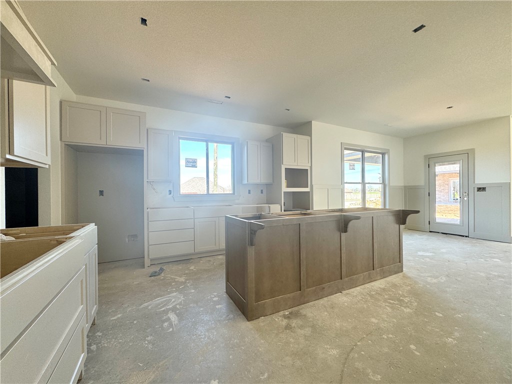 Lexington Sub Rogers - Residential