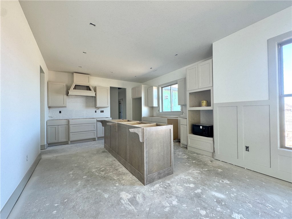 Lexington Sub Rogers - Residential