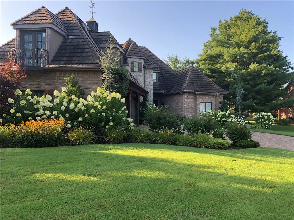 Pinnacle - Residential