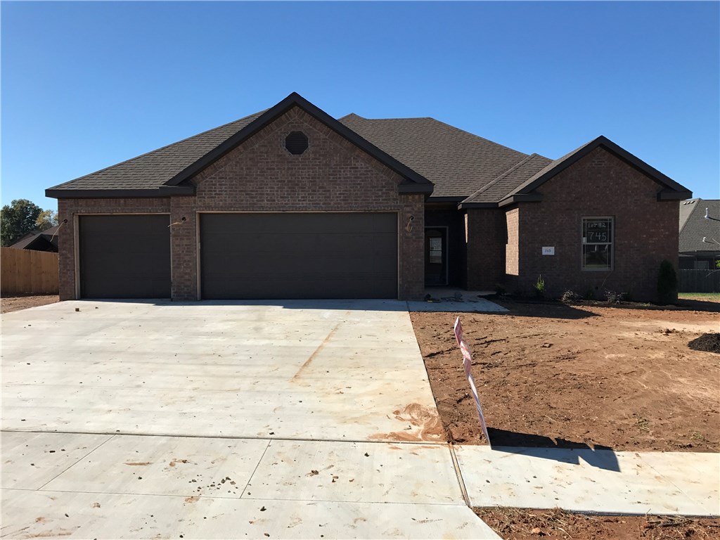 New Construction by RLP. 4 bed, 3 bath, all brick home featuring custom cabinets, undermount sinks, granite countertops, eat-in kitchen, tile walk-in shower, built ins, 1 year limited builder warranty, covered patio, solid surface flooring in living and wet areas, fireplace, and so much more! Buy now and pick your colors and flooring!