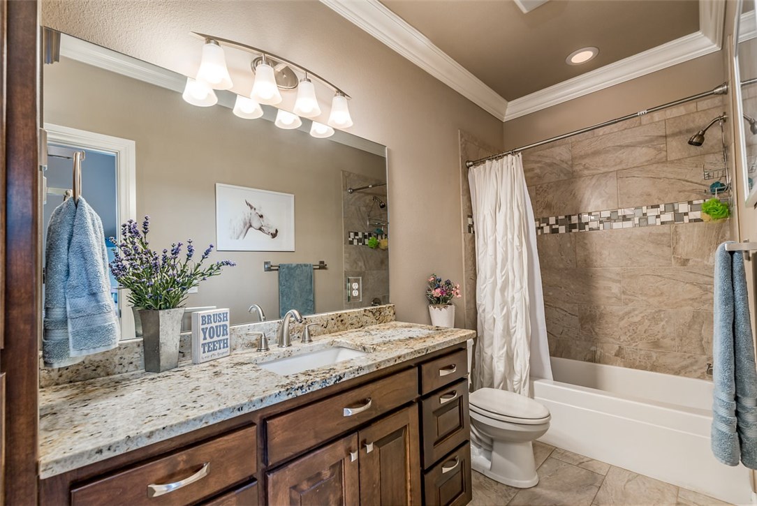 Oak Tree Centerton - Residential